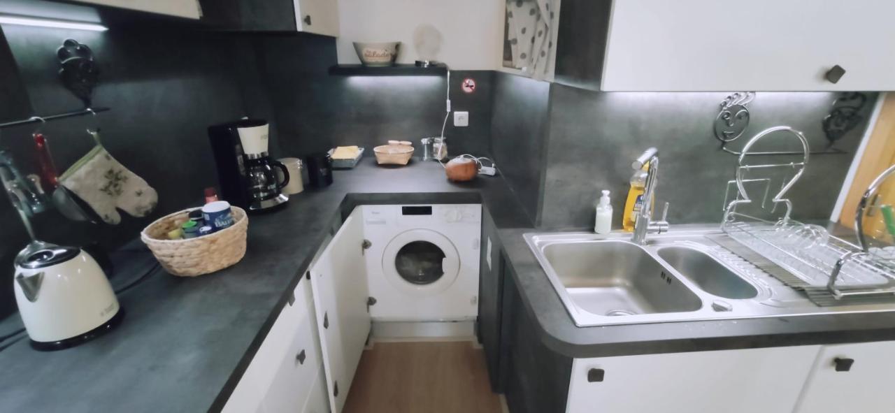 Superbe Appartement 2 Pieces A 2 Pas De La Plage,Dans La Vieille Ville 芒通 外观 照片