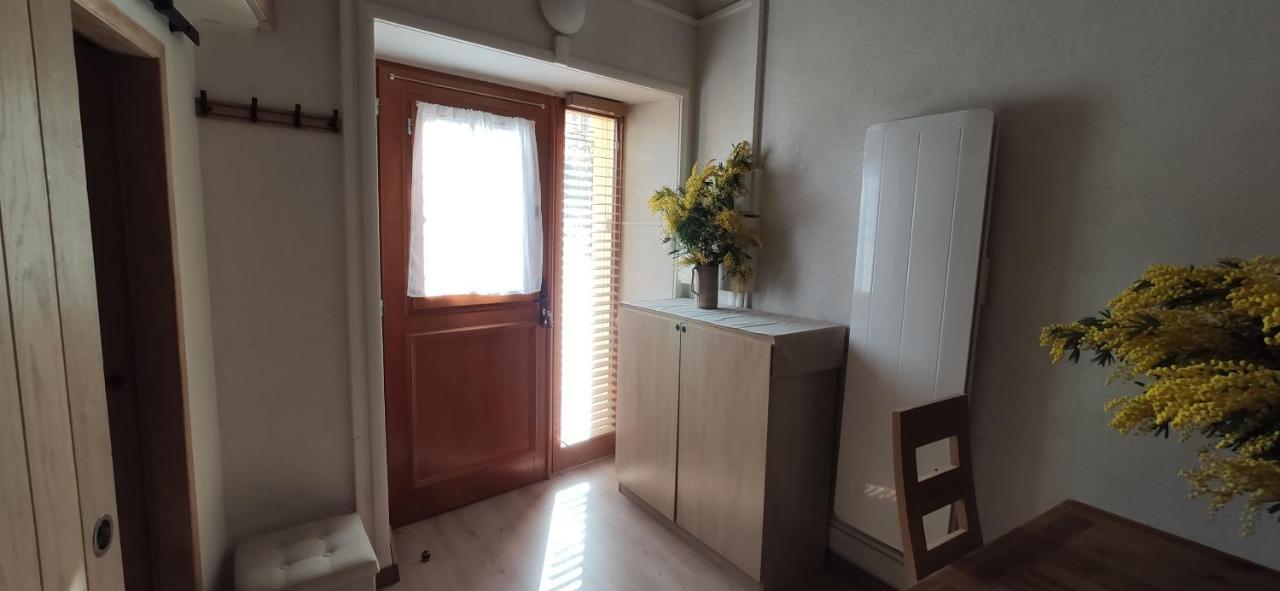 Superbe Appartement 2 Pieces A 2 Pas De La Plage,Dans La Vieille Ville 芒通 外观 照片